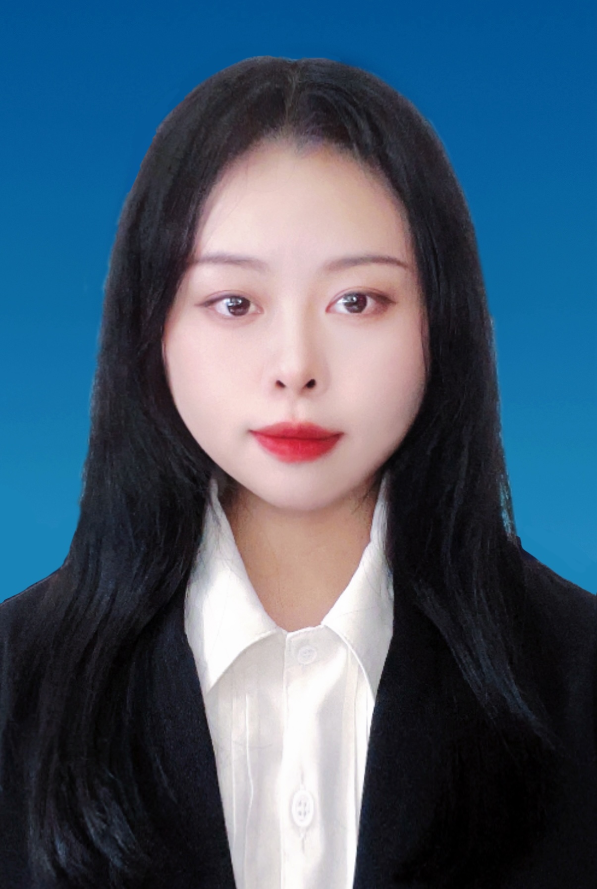 张丹彤.png